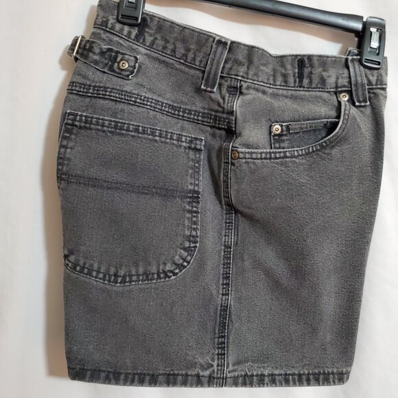 Lee Riveted Vintage High Waisted Black Jean Shorts - Picture 7 of 9